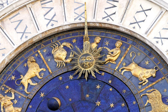 Zodiac _ 十二星座潮物配对清单,挑对潮物才能旺上一整年