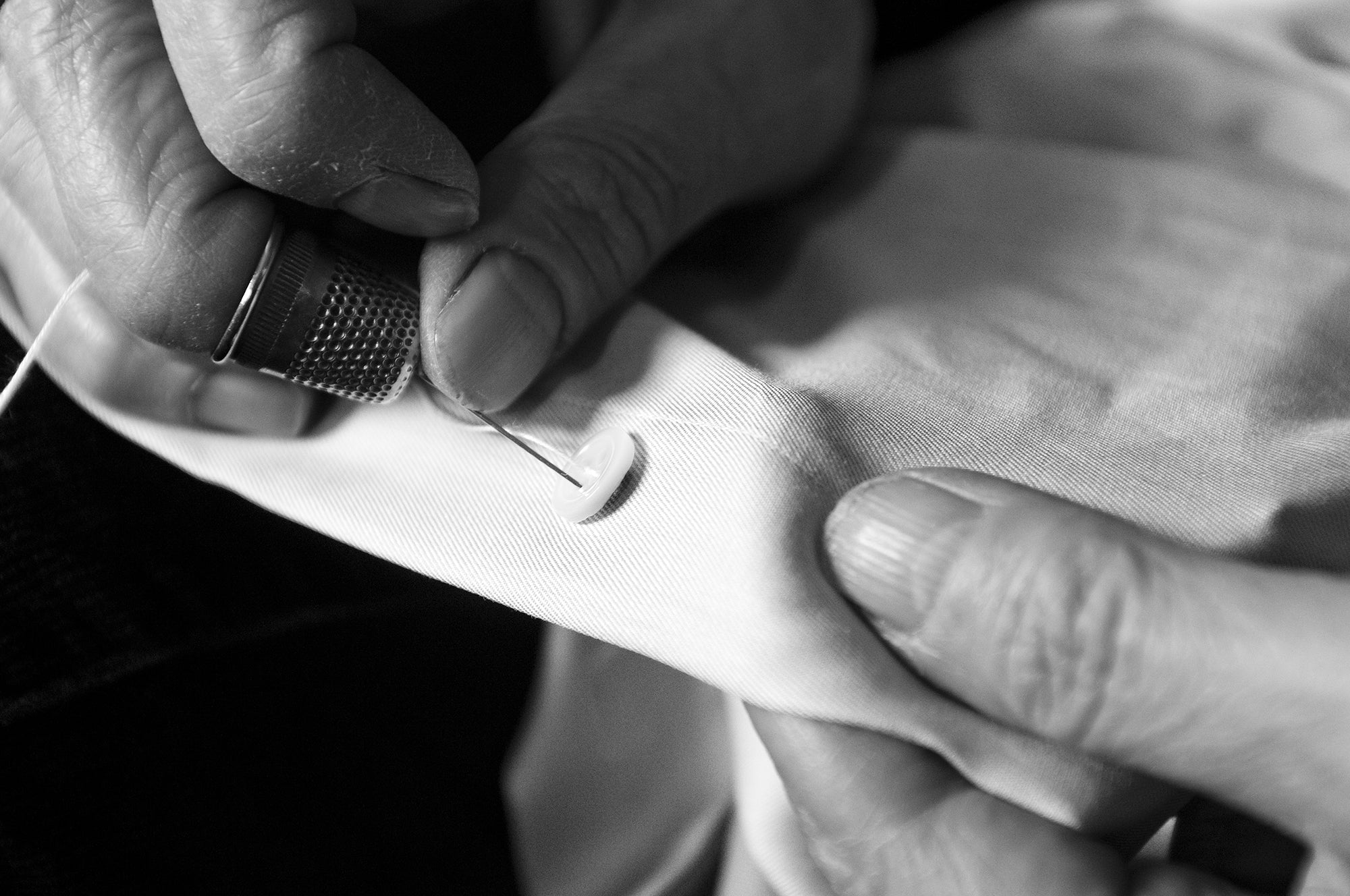 Tailor-made Products for Men: Precision Tailoring and Masterful Craftsmanship