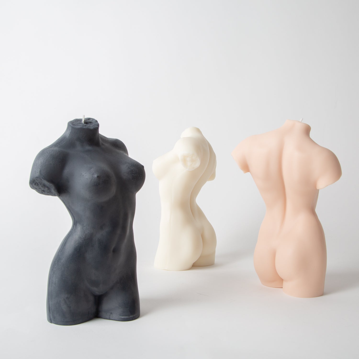 Female Form Candle, white - Secret Location