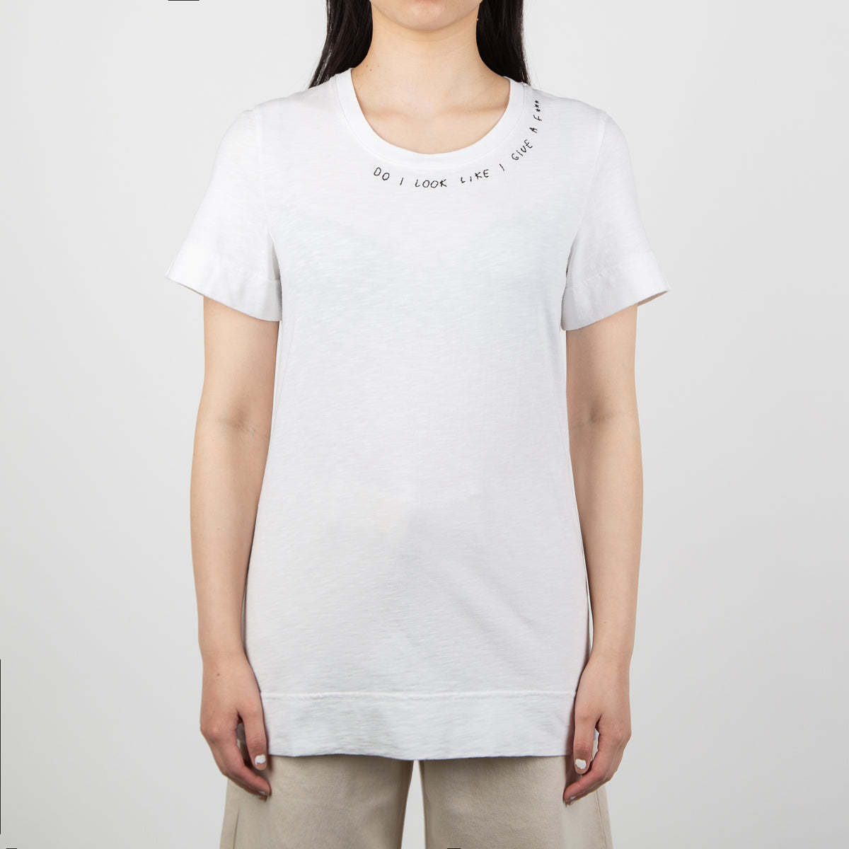 "Do I Look Like I Give a F***" T-shirt, white - Secret Location