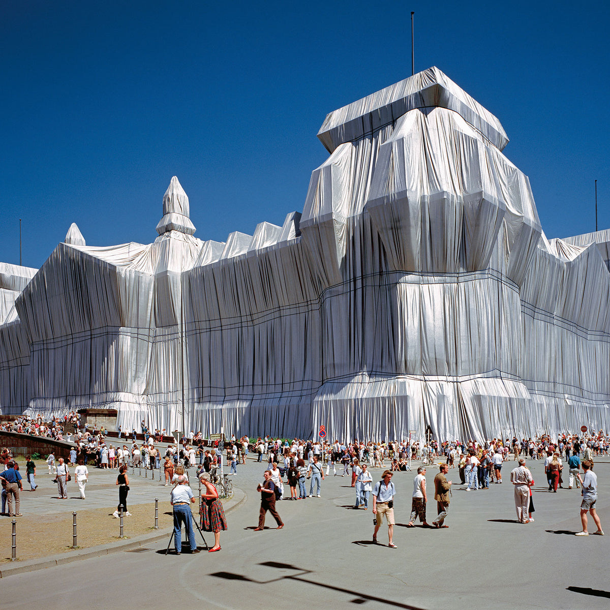 Christo and Jeanne-Claude - 40th Anniversary Edition-art-and-design