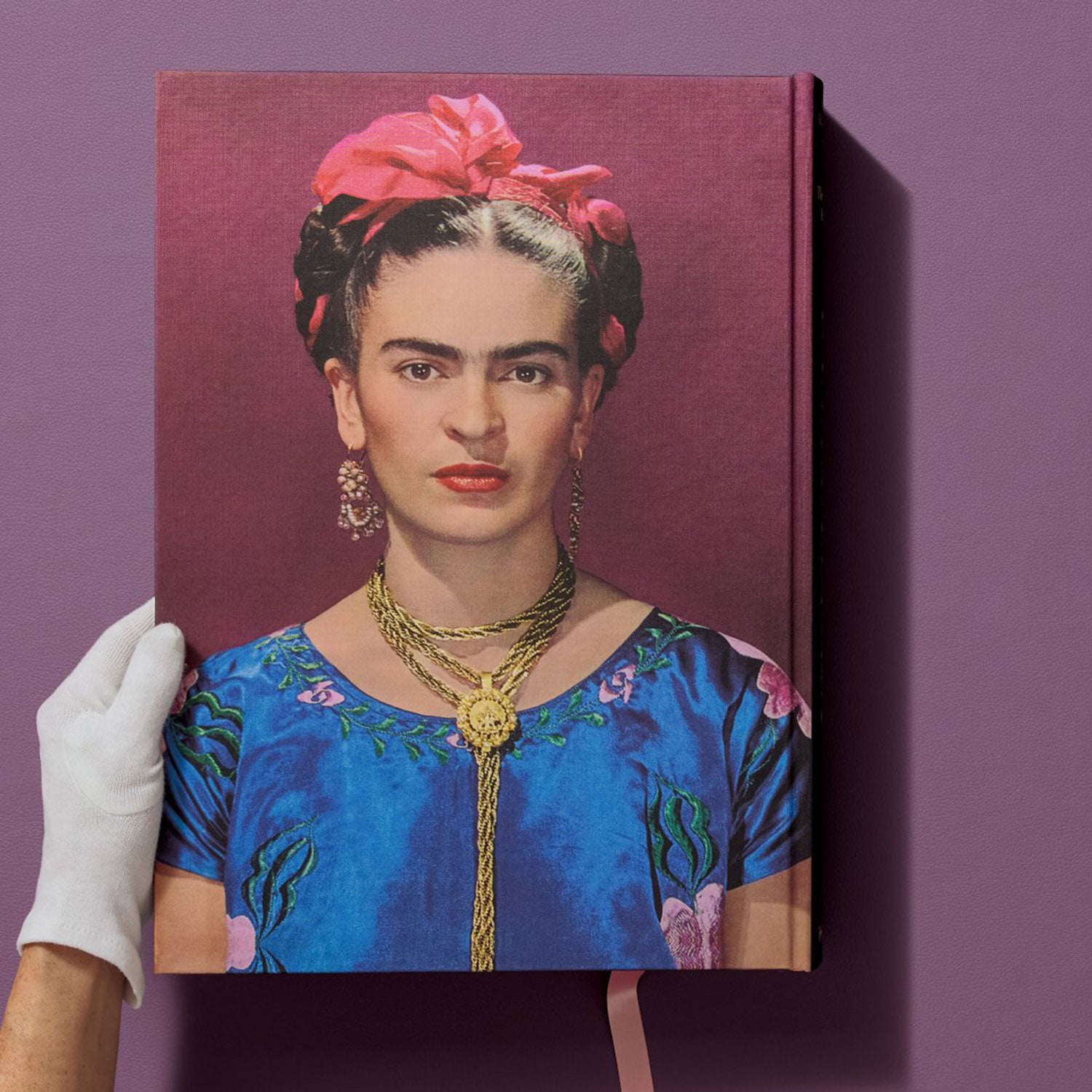 frida kahlo the complete paintings hardcover